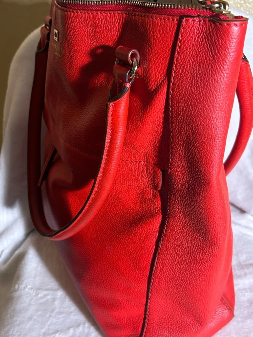 Kate Spade Large Red Pebble Leather Tote with Front Pocket - Picture 3 of 8